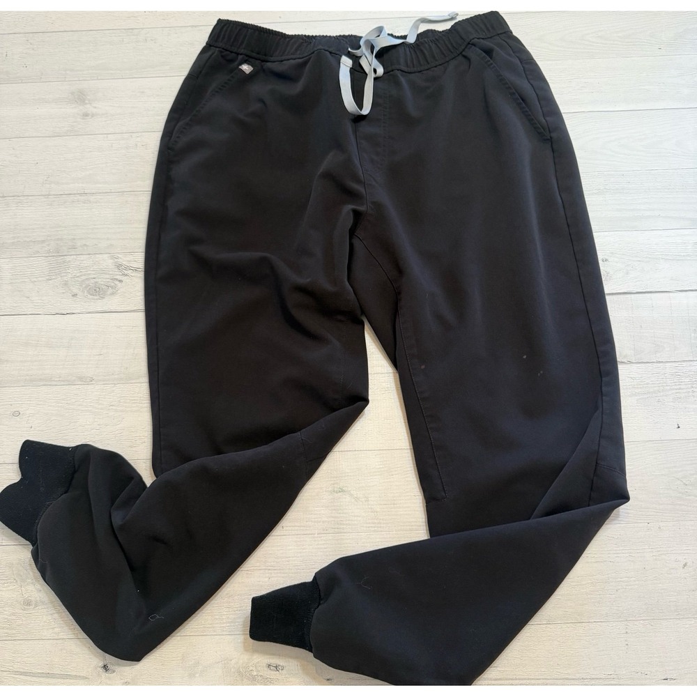Figs technical collection black joggers black scrub‎ pants medium men's short